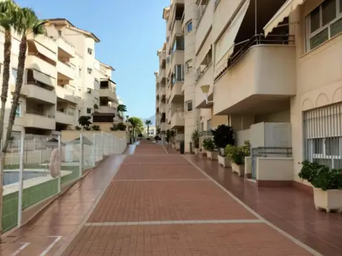 Piso en Aguadulce Sur