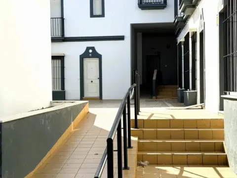 Casa en Paterna del Campo