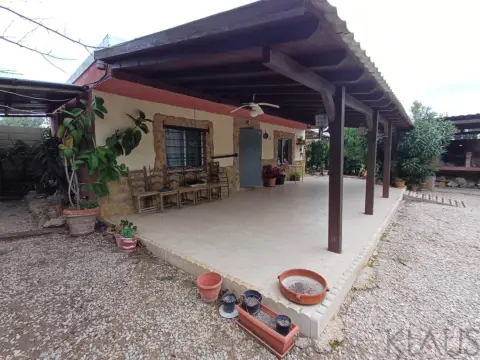 Finca rústica en La Senia