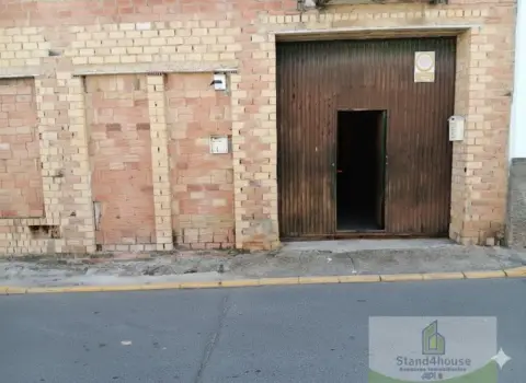 Edificio en Rociana del Condado