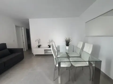 Apartamento en calle San Isidro