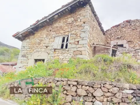 Finca rústica en Barrio Castañedo Monte