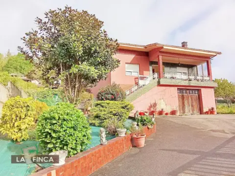 Casa en calle Traspando