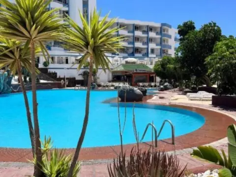 Estudio en calle Avda J M Galvan Bello