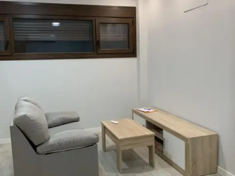 Estudio en Cerca Avda de La Paz