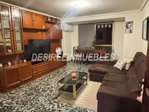 Piso en calle de la Reina