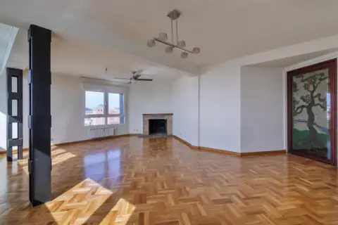 Piso en Plaza del Marqués, 1