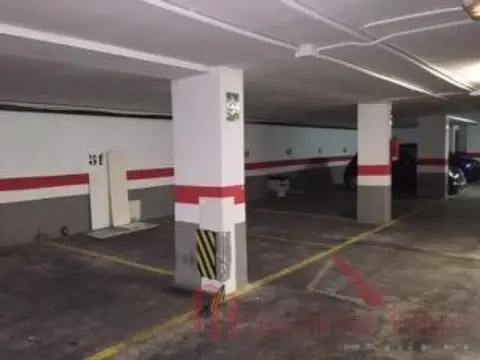 Garaje en calle del Hospital, 22