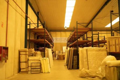 Nave comercial en Parque Empresarial