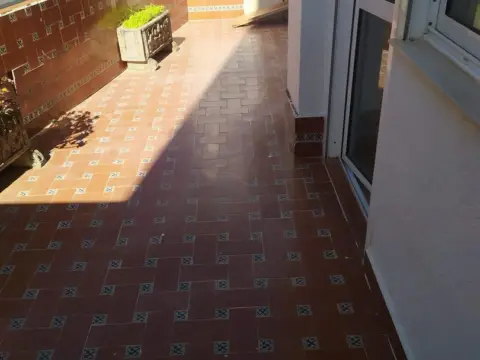 Piso en Centro Las Cortes