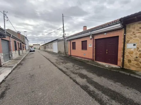 Casa en Veguellina de Orbigo