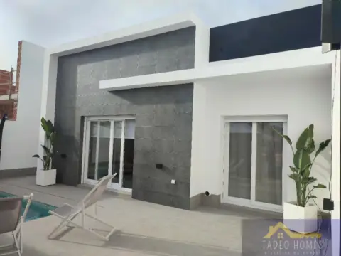 Casa rústica en calle de José Sanchez Lozano