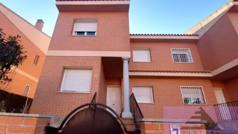 Chalet en Ugena