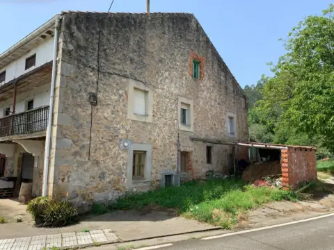 Casa en calle Secadura - La Fragua