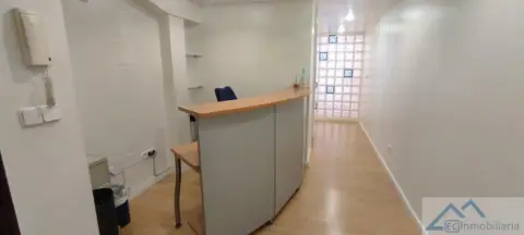 Local comercial en Floranes San Fernando