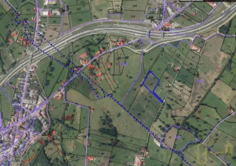 Finca rústica en Sobarzo