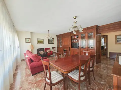 Piso en calle Sagasta