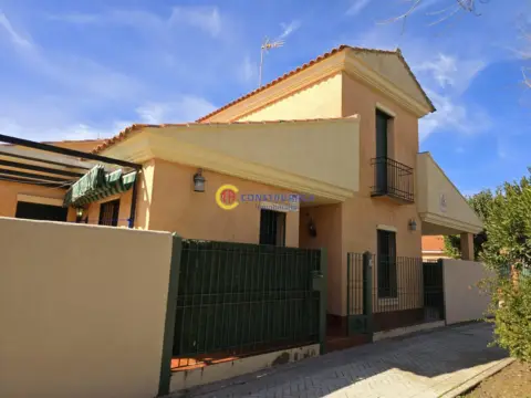 Chalet en Centro
