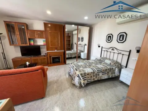 Apartamento en Ciudad Jardín-Tagarete-Zapillo