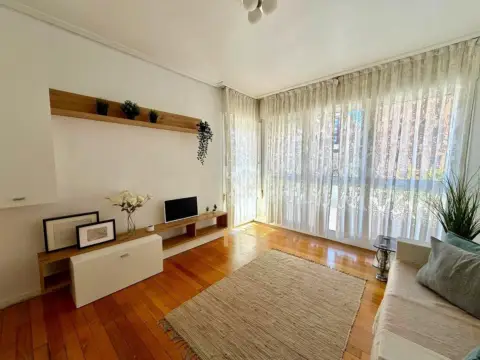 Piso en calle de Bidebarri