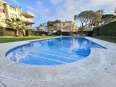 Pis – Castell d'Aro, Platja d'Aro i s'Agaró