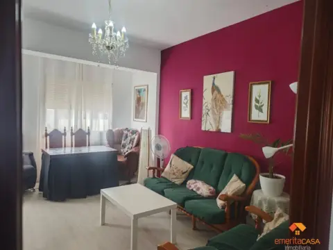 Piso en 06801