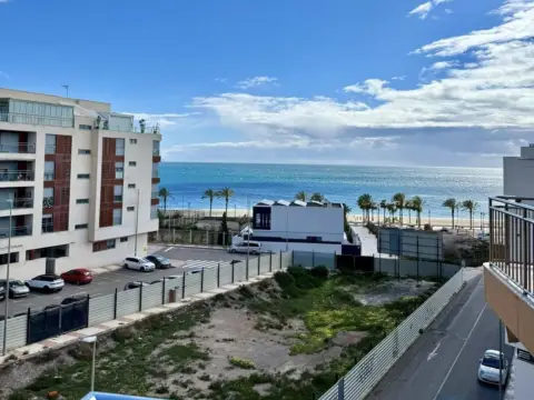 Piso en Aguadulce Sur