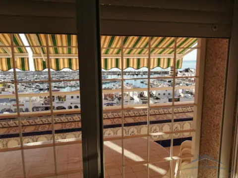 Piso en Puerto de Aguadulce