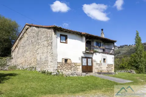 Casa en Barrio de Tarriba