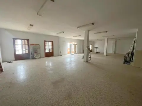 Local comercial en Centro