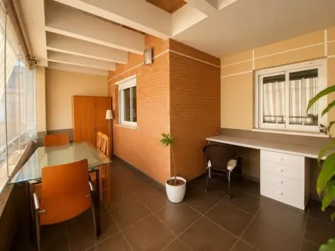 Piso en El Consul