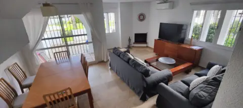 Casa adosada en Maria de Casares