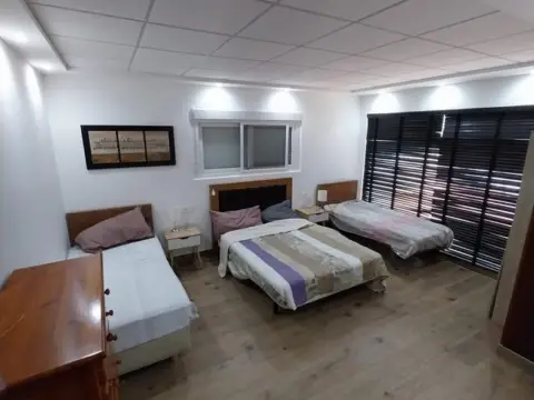 Local comercial en Valle Romano