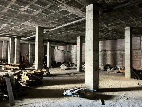 Local comercial en Avda. Andalucia