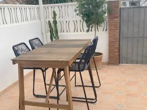 Casa adosada en A-7  Este