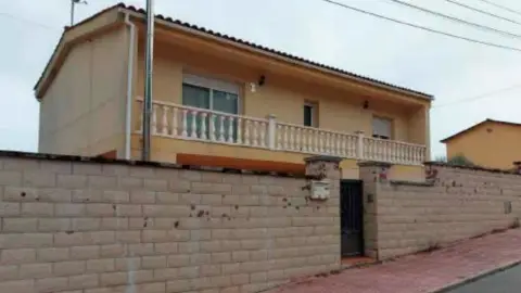 Casa adosada en Urbanització Junior Park