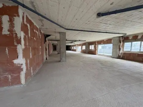 Local comercial en calle La Guardia