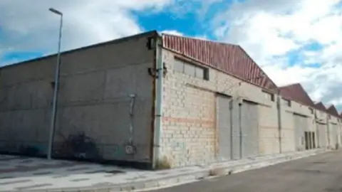 Nave industrial en calle Av Pueyo de Jaca