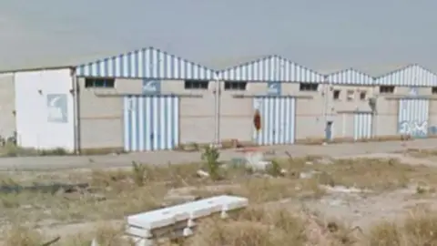 Nave industrial en calle Av Pueyo de Jaca