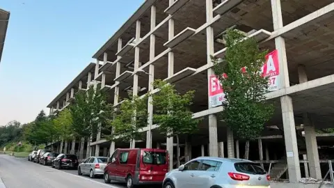 Terreno en calle Jaime Ii 131-141