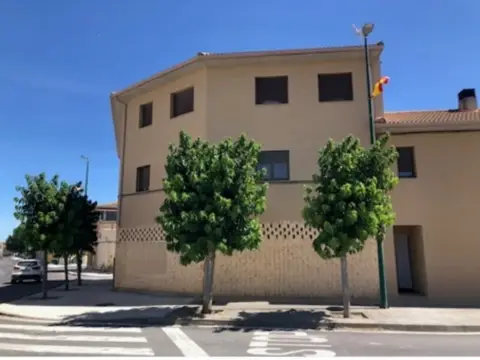 Chalet en calle del Arrabal, 2