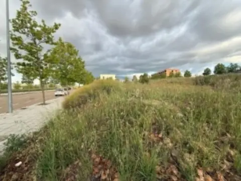 Terreno en calle de Vargas Zuñiga, 11