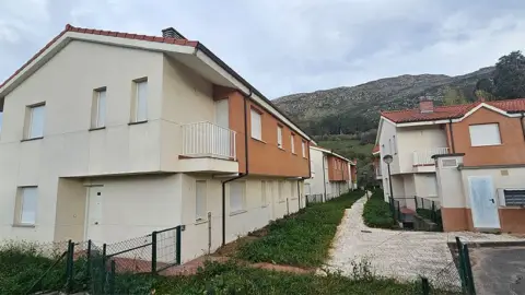 Casa adosada en Barrio de la Sovilla