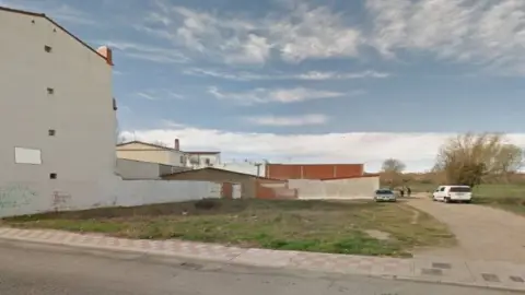 Terreno en Avenida Jorge Manriq-A, nº 2