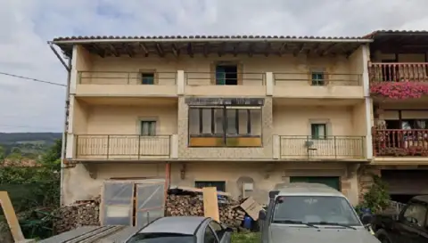 Chalet en Barrio del Puente, 40