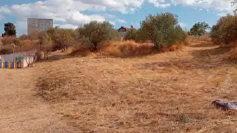 Terreno en calle Guadiana