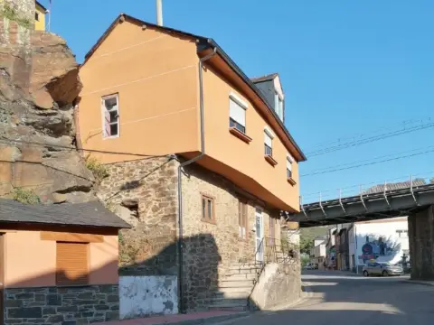 Casa en Torre del Bierzo