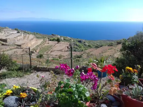 Casa rústica en Camino de la Montaña Abajo