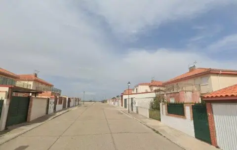 Chalet en Villaverde de Medina