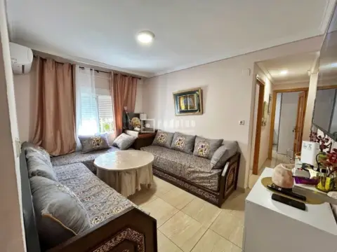 Piso en Málaga, Zona de - Ciudad Jardín, Distrito - Mangas Verdes Las Flores